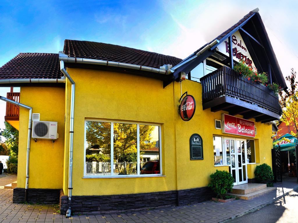 Casa Belazur Hotell Deva Exteriör bild